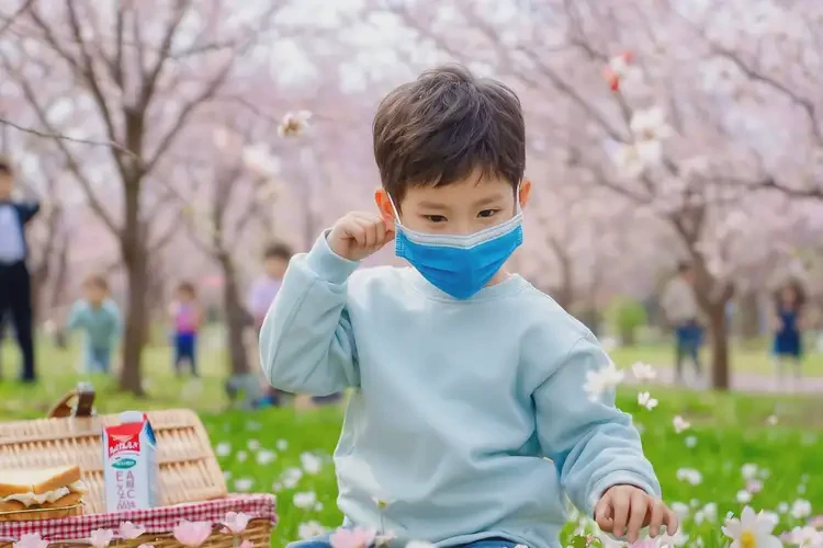 儿童手上出湿疹能治好吗(图1)