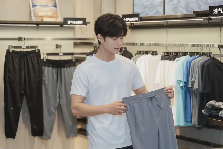 男生屁股上容易起湿疹可不可以彻底自愈(图1)