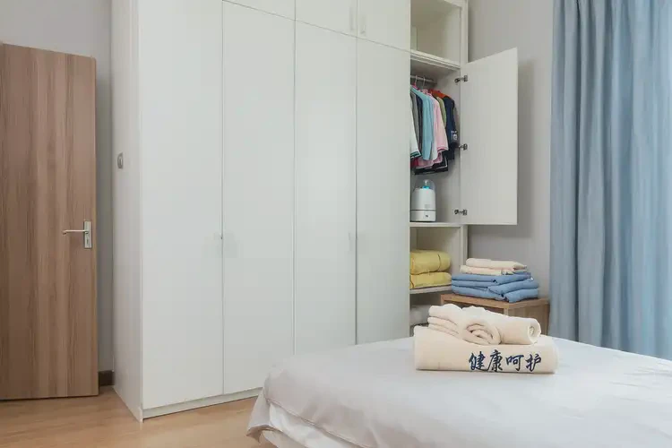 小孩肚子上出现湿疹能治好吗(图1)