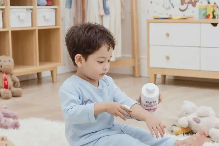 儿童脸上长湿疹能治好吗(图2)