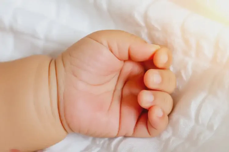 婴儿身上偶尔起湿疹能治好吗(图3)