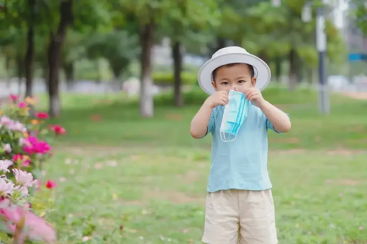 小儿脸上经常起湿疹能治好吗(图1)