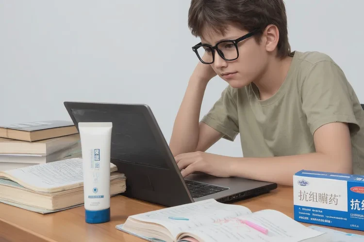 大学生肚子上经常长湿疹能治愈吗(图1)