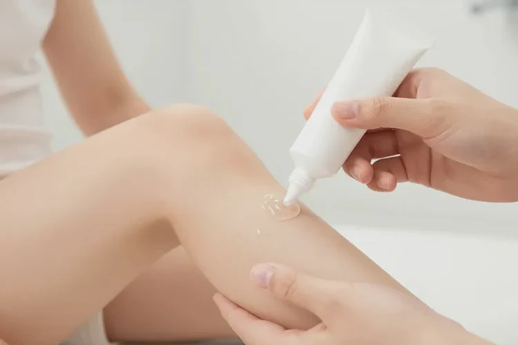 小儿小腿上有湿疹能治愈吗(图3)