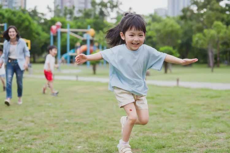小儿小腿出湿疹能治愈吗(图3)