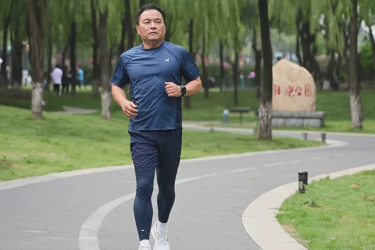 28岁晚上血糖4点6是怎么回事(图3)