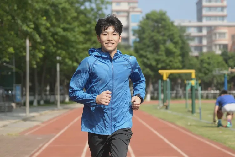 大学生大腿上出现湿疹能治愈吗(图3)