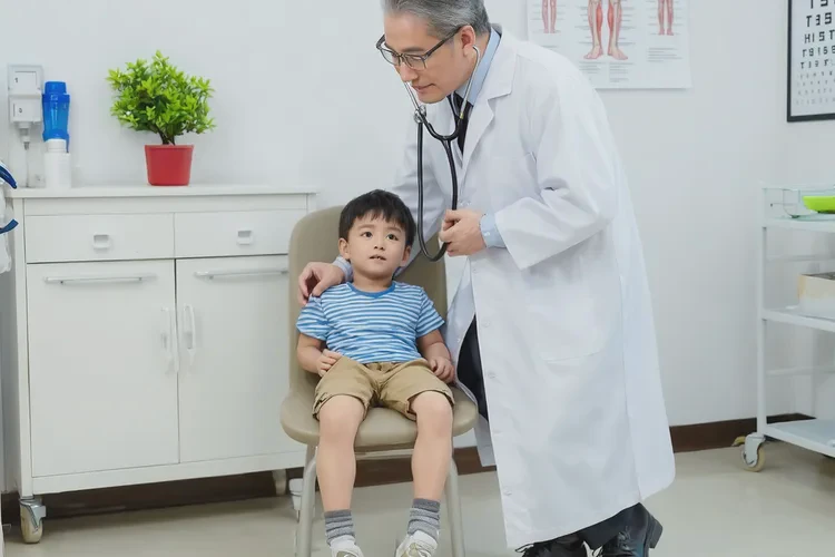 小孩屁股上偶尔长湿疹能够根治吗(图4)