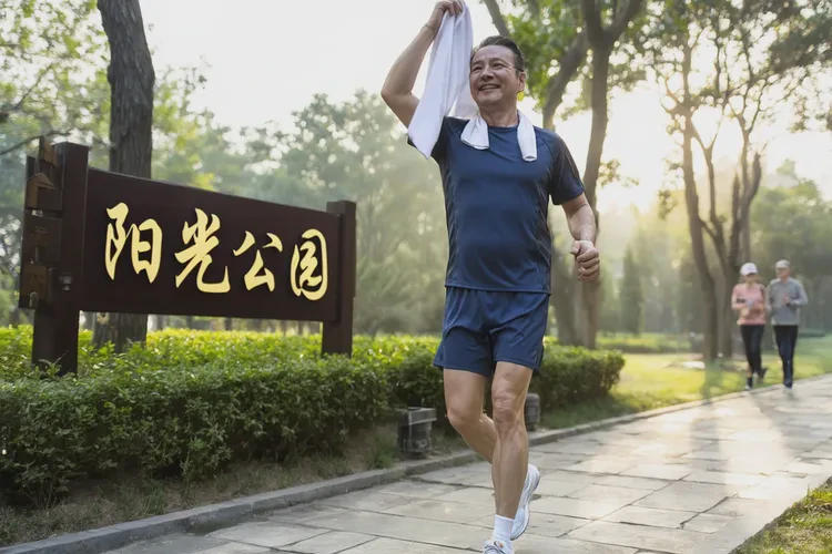 男生四肢经常长湿疹可以根治吗(图4)