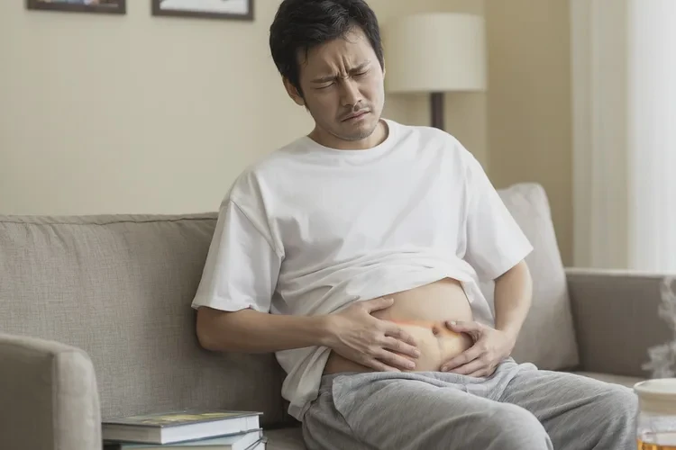 青年人肚子容易长湿疹能根治吗(图1)