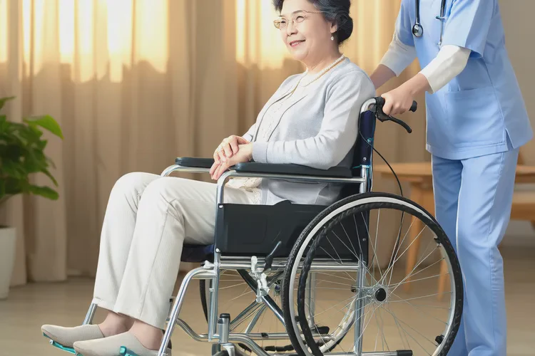 高龄老人屁股上偶尔长湿疹可不可以治愈(图3)