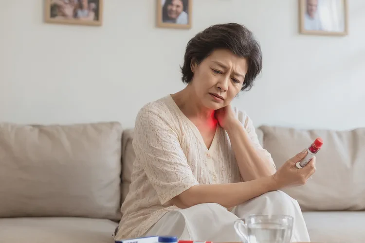 哺乳期妈妈脖子经常起湿疹能根治吗(图1)