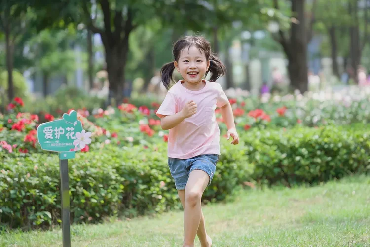 小孩脚上容易长湿疹能够根治吗(图3)