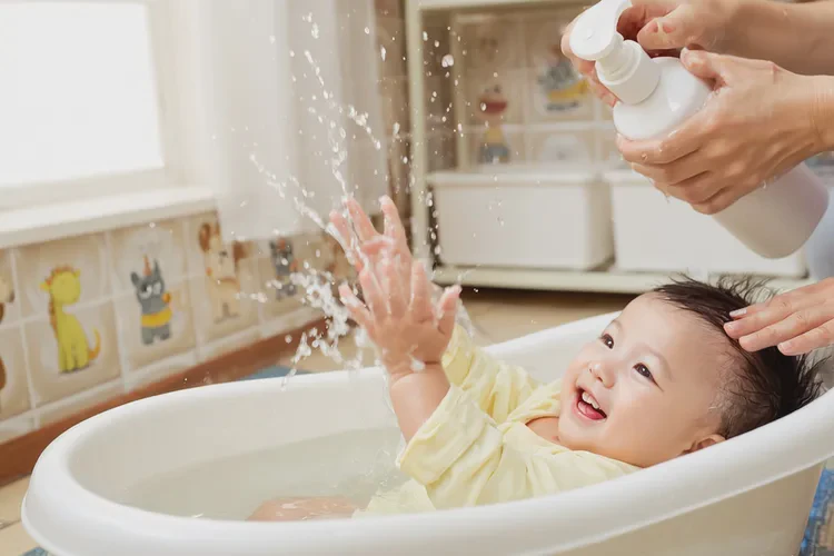 孩子肚子上容易长湿疹能不能治愈(图4)