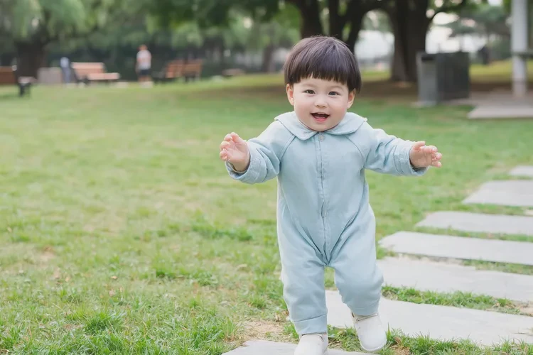 小儿脖子经常起湿疹能根治吗(图4)