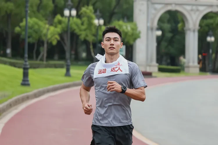 男人脖子上起湿疹能根治吗(图3)