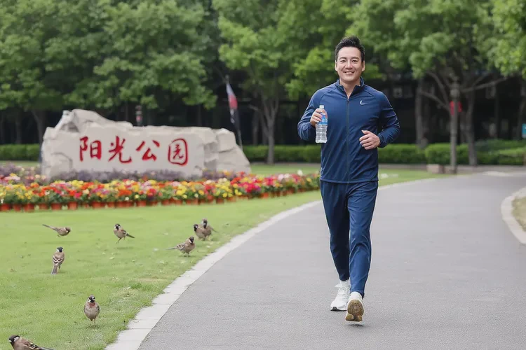 32岁晚餐血糖12点3是怎么回事(图2)