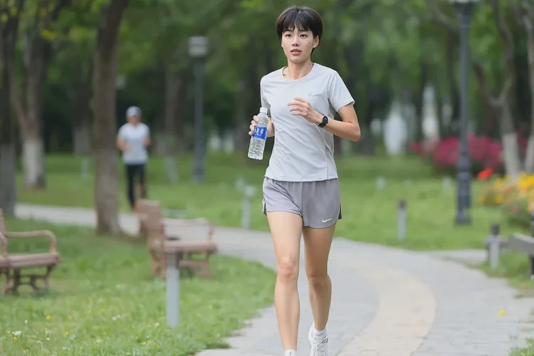 33岁中餐血糖14.6是怎么回事(图2)