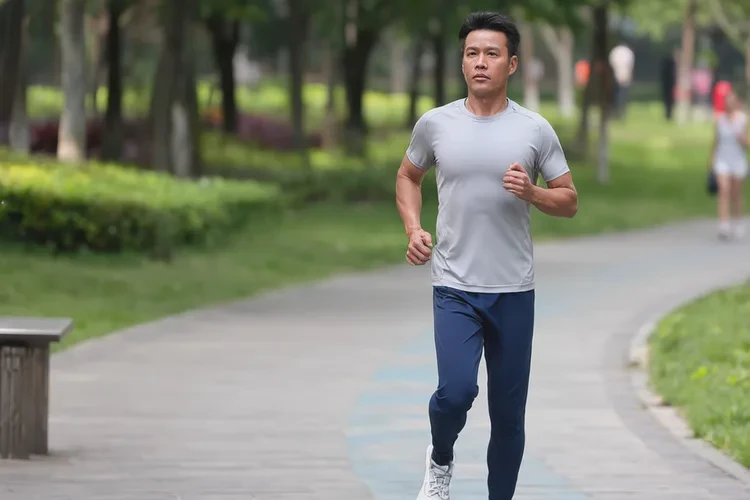 35岁中餐血糖12点6是怎么回事(图3)