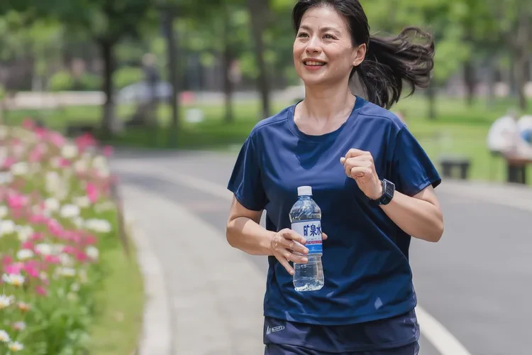 35岁中午血糖6.1是怎么回事(图2)