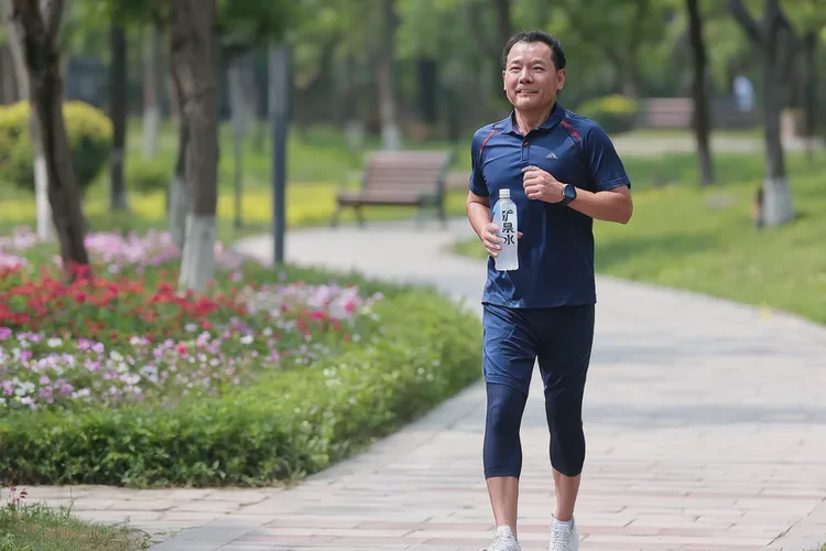 35岁中餐血糖10.7是怎么回事(图2)