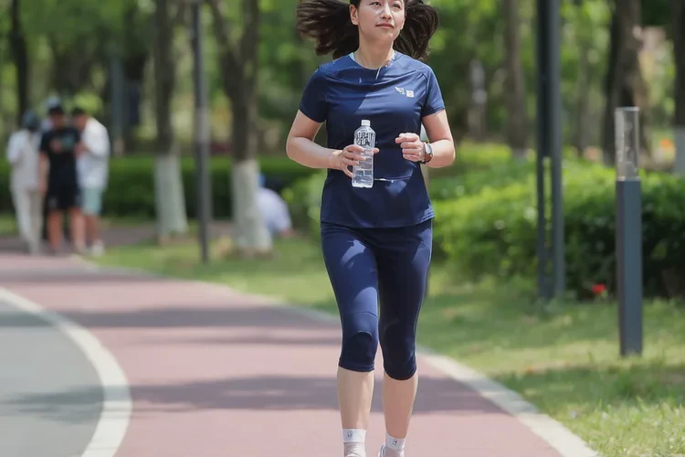 36岁中午血糖24.9是怎么回事(图2)