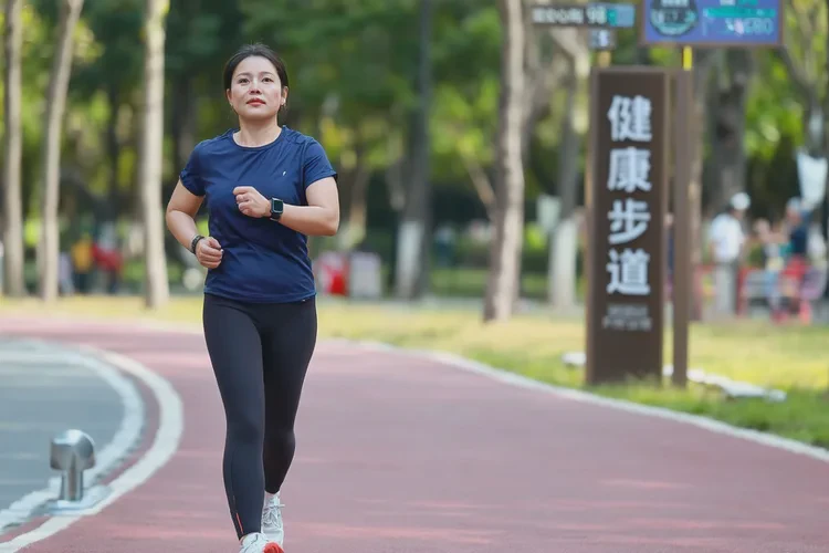 37岁中午血糖10点3是怎么回事(图2)