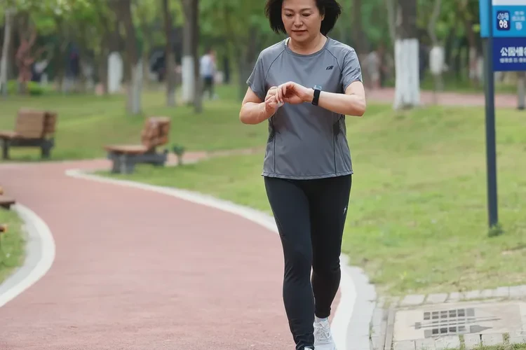 37岁晚餐血糖17.6是怎么回事(图2)