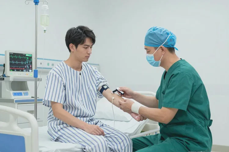 33岁中午血糖30.7是怎么回事(图2)