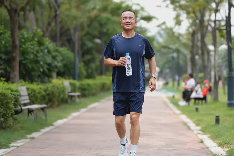 41岁中餐血糖5.4是怎么回事(图2)