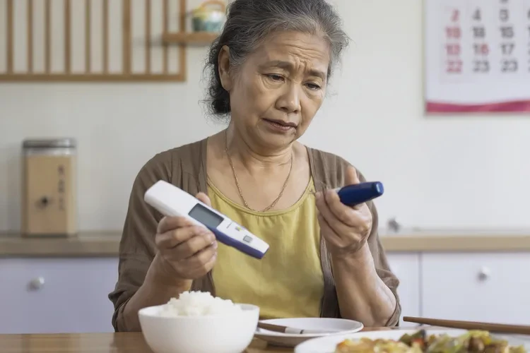 42岁晚餐血糖17.3是怎么回事(图1)