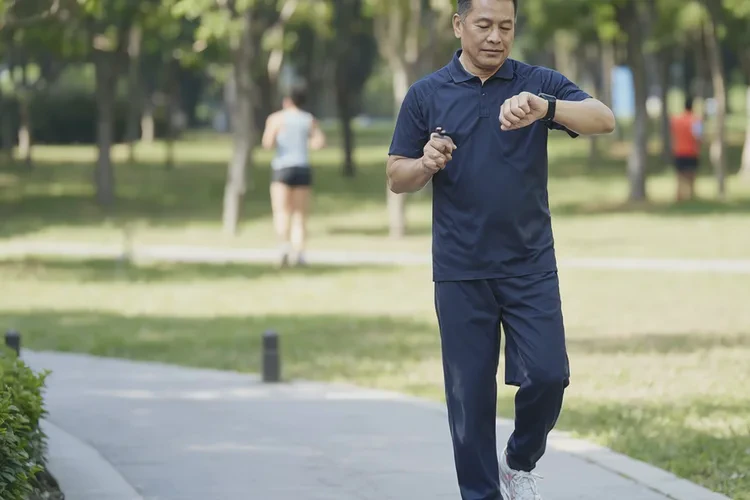 43歲中午血糖7點9是怎么回事(圖2)