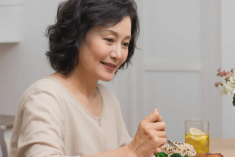 44岁晚上血糖7.9是怎么回事(图1)