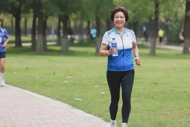 46岁晚餐血糖5.4是怎么回事(图2)