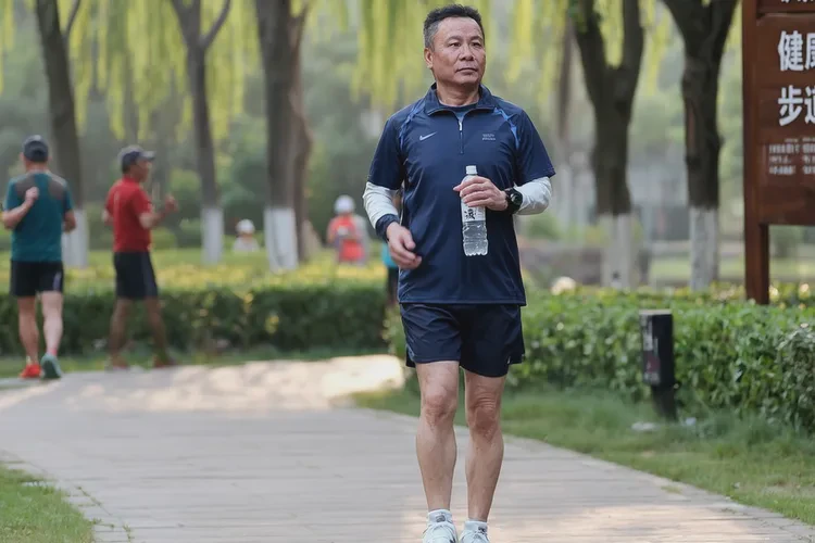 45歲中餐血糖27.4是怎么回事(圖2)