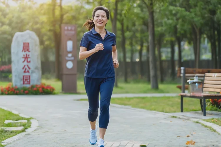 46岁中餐血糖6点0是怎么回事(图2)