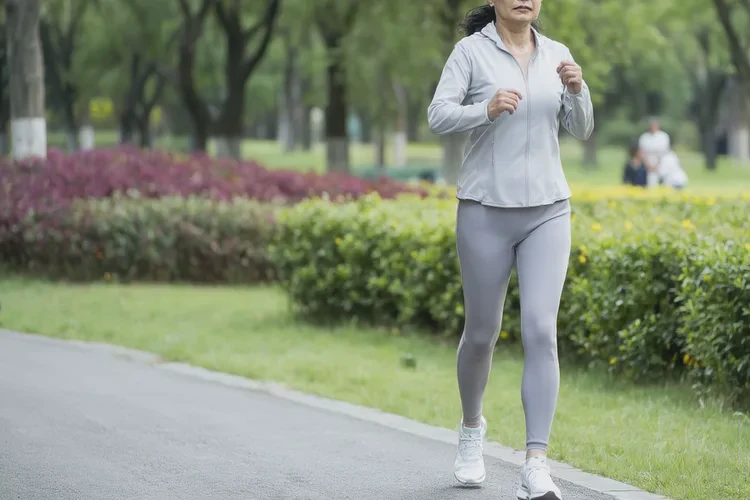 46岁晚餐血糖23.4是怎么回事(图2)