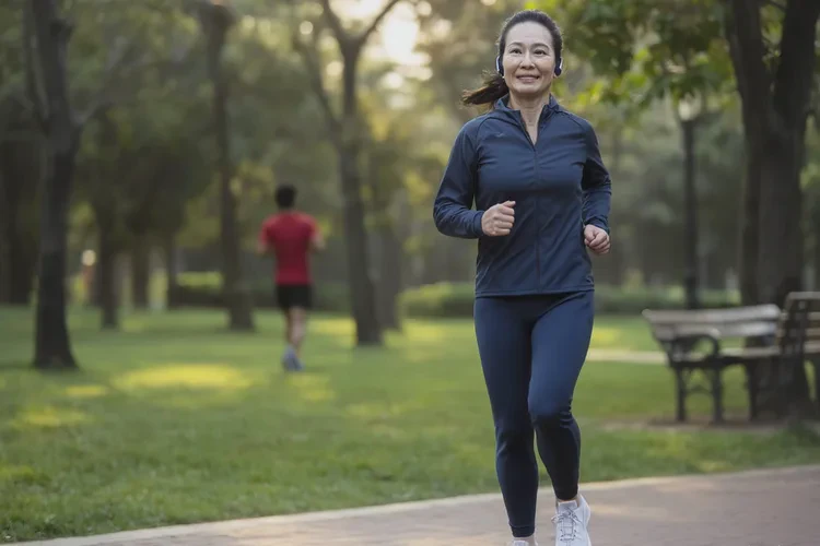 45岁中午血糖6点7是怎么回事(图2)