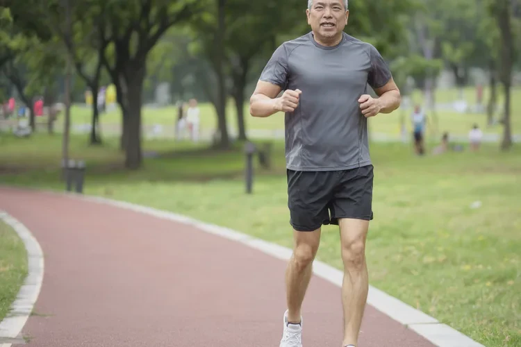 46岁中餐血糖7点8是怎么回事(图2)