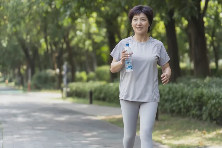 45岁中午血糖12点2是怎么回事(图2)