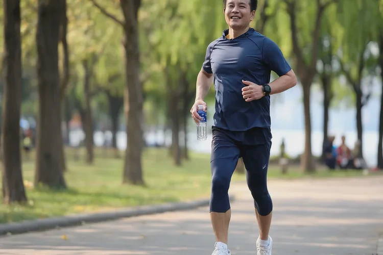 46岁晚餐血糖16点2是怎么回事(图2)