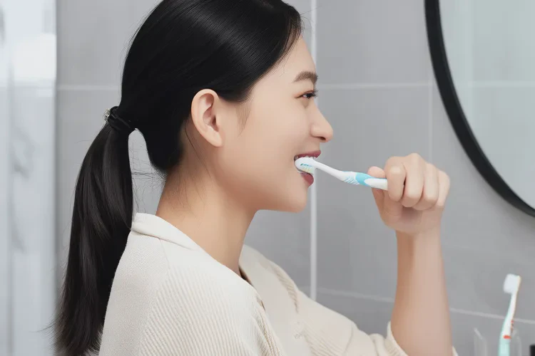 正畸后牙齒松動(dòng)怕冷怎么回事啊(圖1)