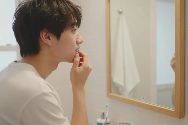 正畸時(shí)牙齒松動還能矯正嗎(圖2)