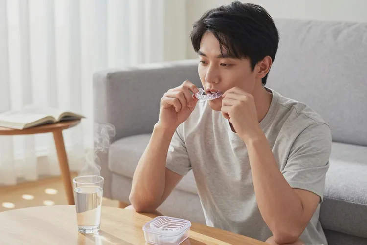 牙齒正畸收縫過程(圖2)