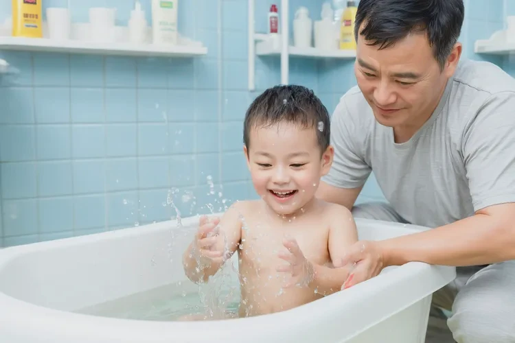 打疫苗前后要注意什么儿童洗澡(图2)