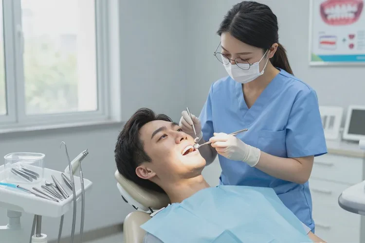 正畸后牙齒有縫正常嗎會復(fù)發(fā)嗎(圖2)