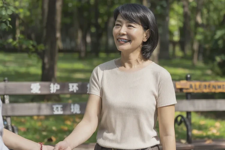 牙齒正畸有40歲才正畸完的嗎(圖4)