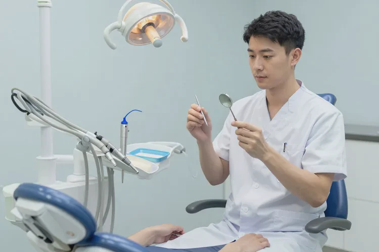 正畸后牙齒松動是什么原因?qū)е碌?圖4)