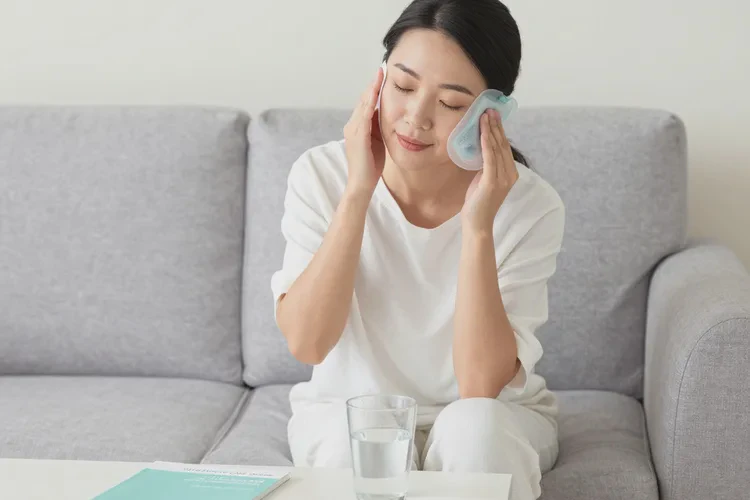 正畸有一顆牙齒松動(dòng)了三個(gè)月(圖3)