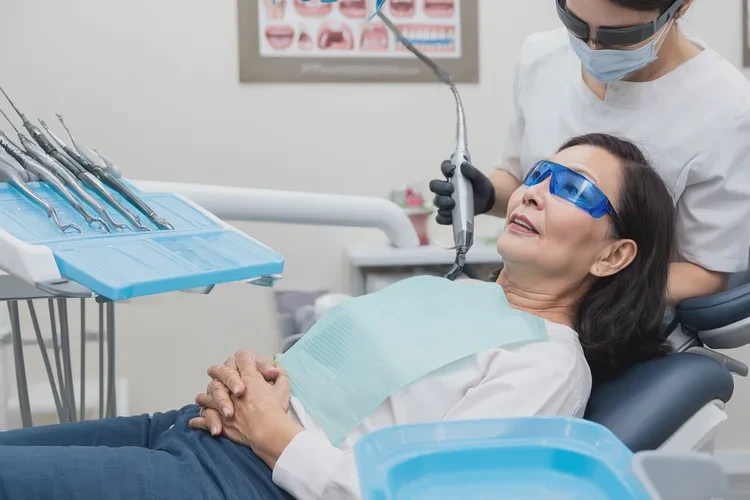 正畸后牙齒松動警惕四種病怎么辦(圖1)